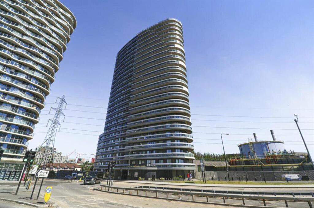 Main image of property: Western Gateway, London