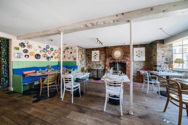 restaurant
