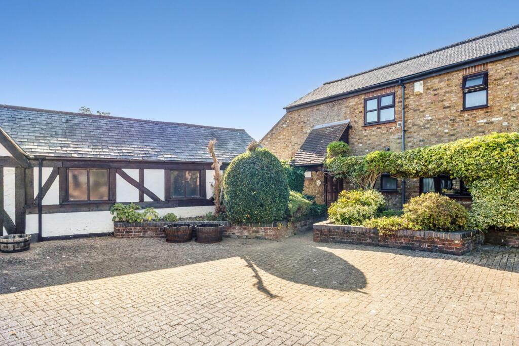 Main image of property: Tithe Barn Court, Dairy Way, Abbots Langley, Hertfordshire, WD5