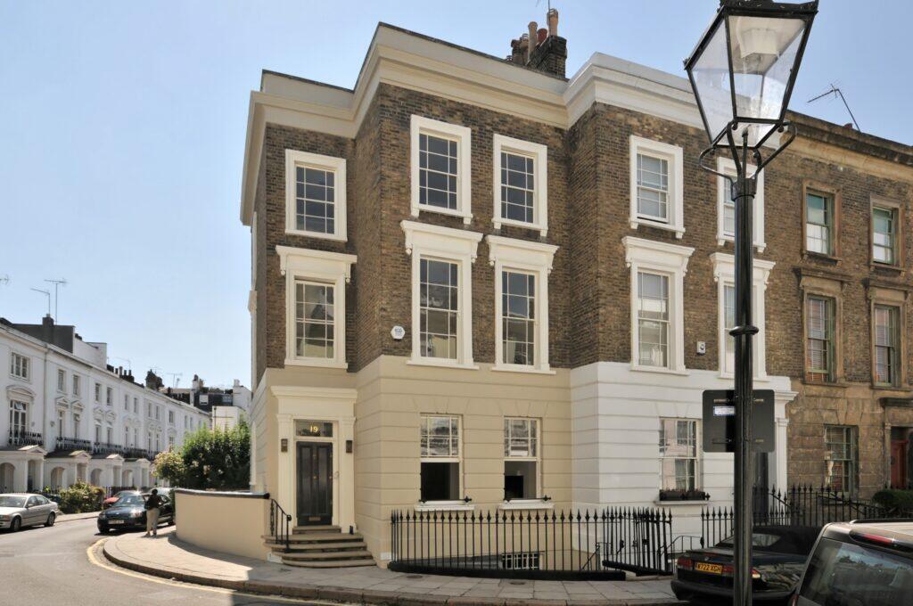 Main image of property: Chalcot Crescent, London, NW1