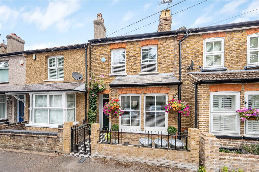 Main image of property: Newdigate Road, Harefield, Uxbridge, UB9