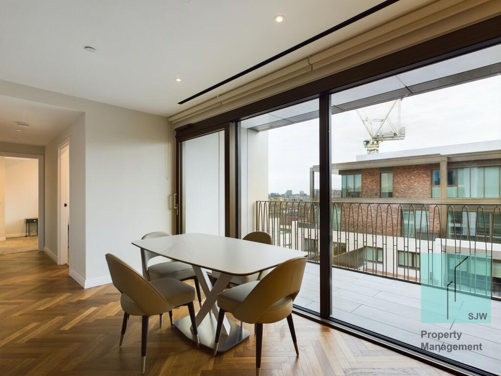 Main image of property: Parkland Walk, London, SW6