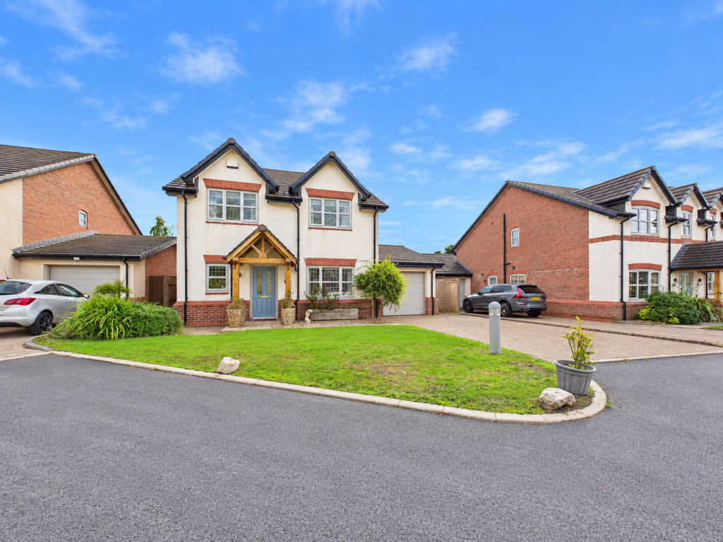 Main image of property: Old Smithy Close,  Lea, PR4