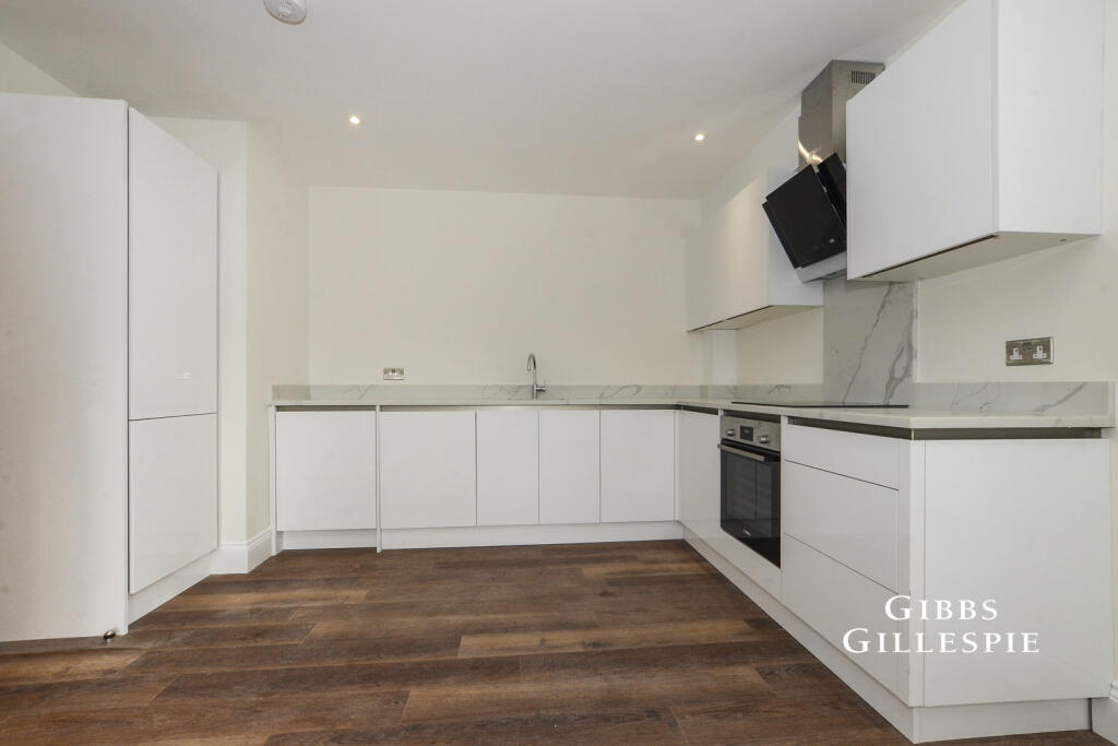 Main image of property: High Street, Rickmansworth, Hertfordshire, WD3
