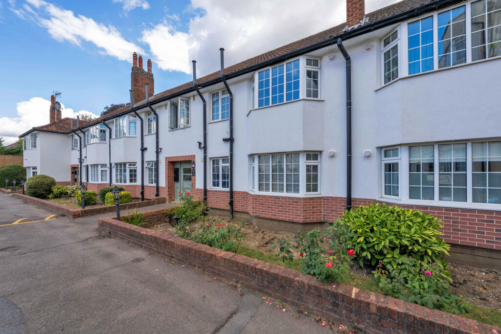 Main image of property: Okehampton Close, London, N12