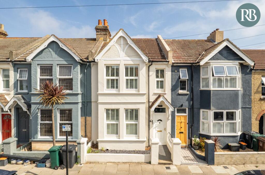 Main image of property: St. Leonards Avenue, Hove, BN3 4QH