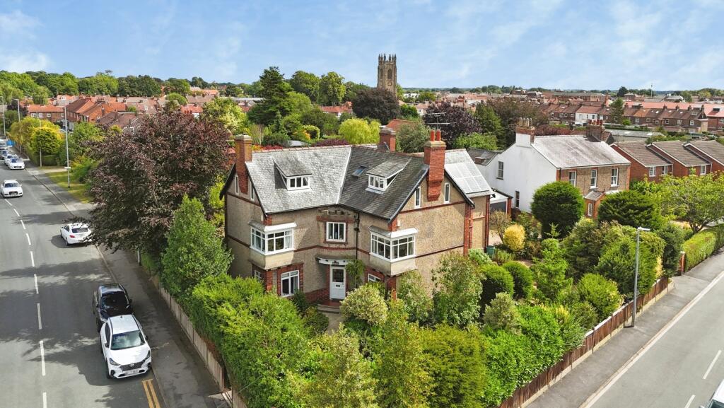 Main image of property: York Road, Driffield, East Riding of Yorkshire, YO25 5AU