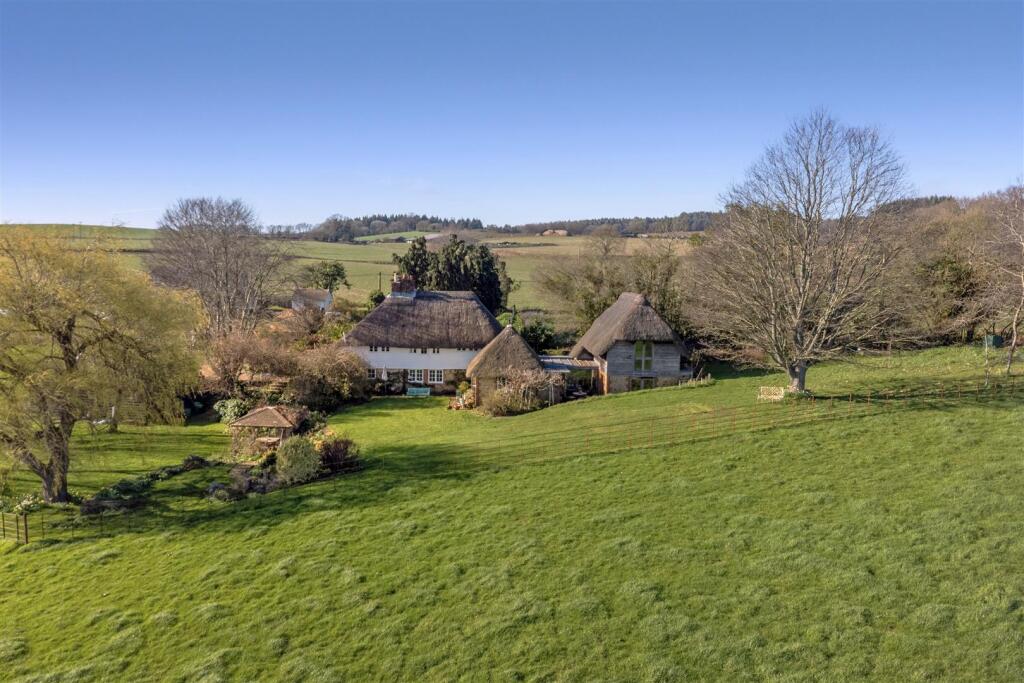 Main image of property: Rogate