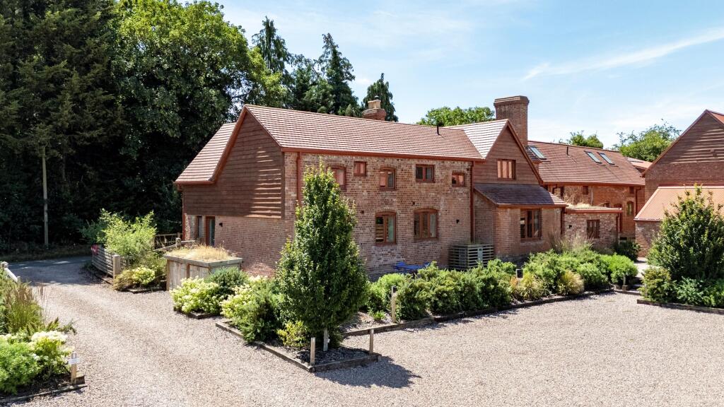 Main image of property: Canon Pyon, Hereford, Herefordshire HR4
