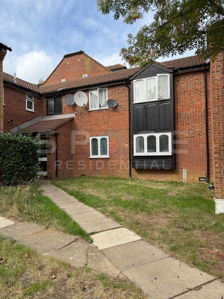 Main image of property: Two Bedroom Ground Floor Flat | Convenient Location | Ideal for Couples or Small Families