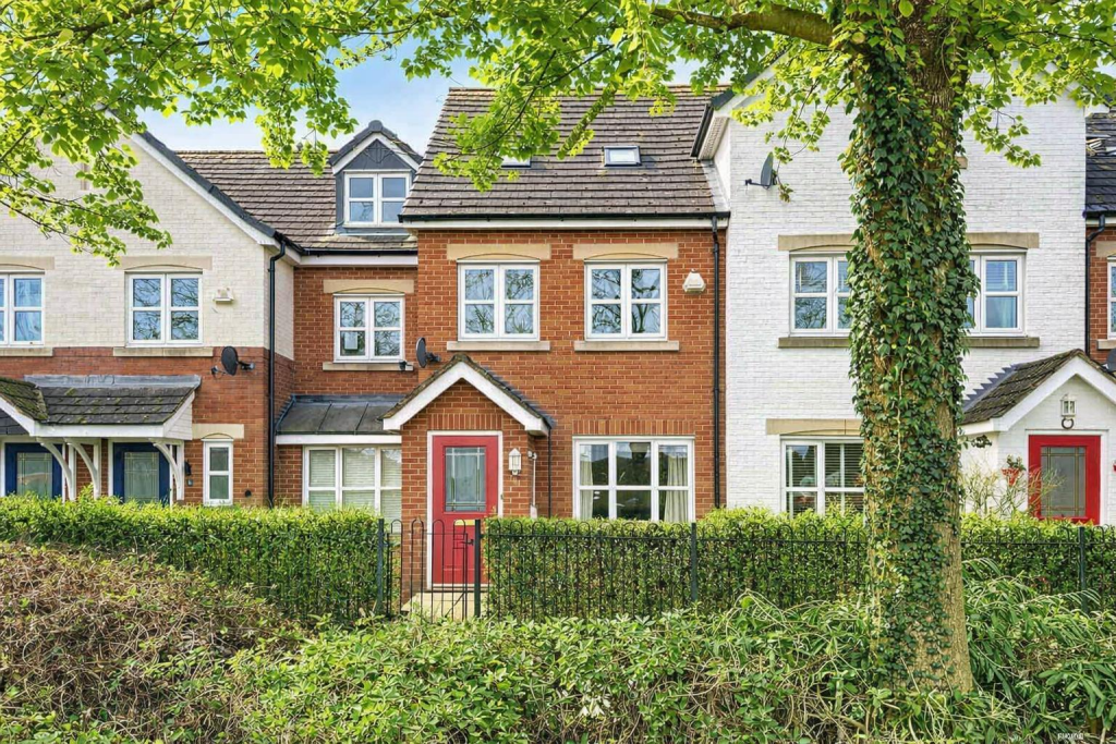 Main image of property: St. Marys Court, Kenilworth