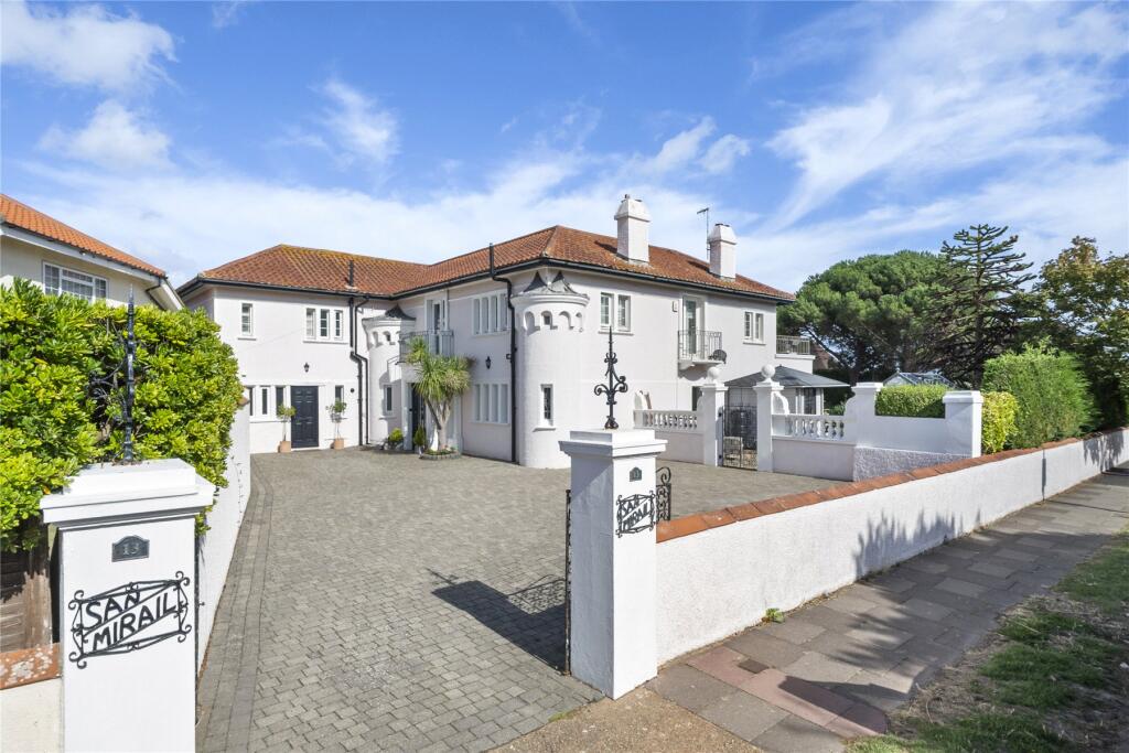 Main image of property: Richmond Avenue, Bexhill-on-Sea, East Sussex, TN39