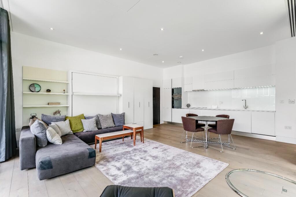 Main image of property: Porchester Place, Hyde Park, W2