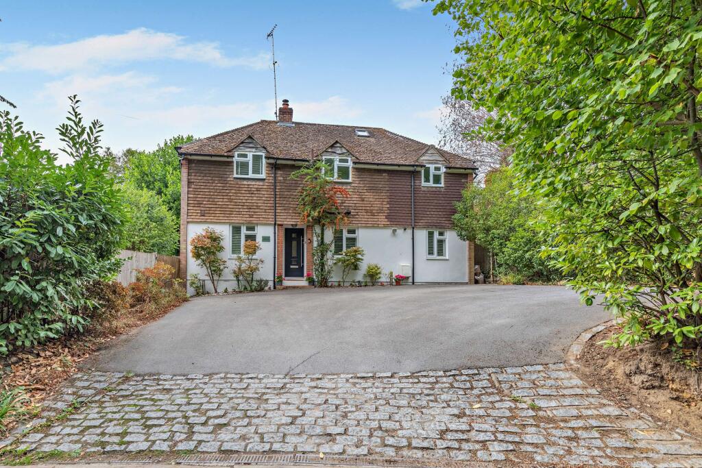 Main image of property: Twyford Lane, Wrecclesham, Farnham, Surrey