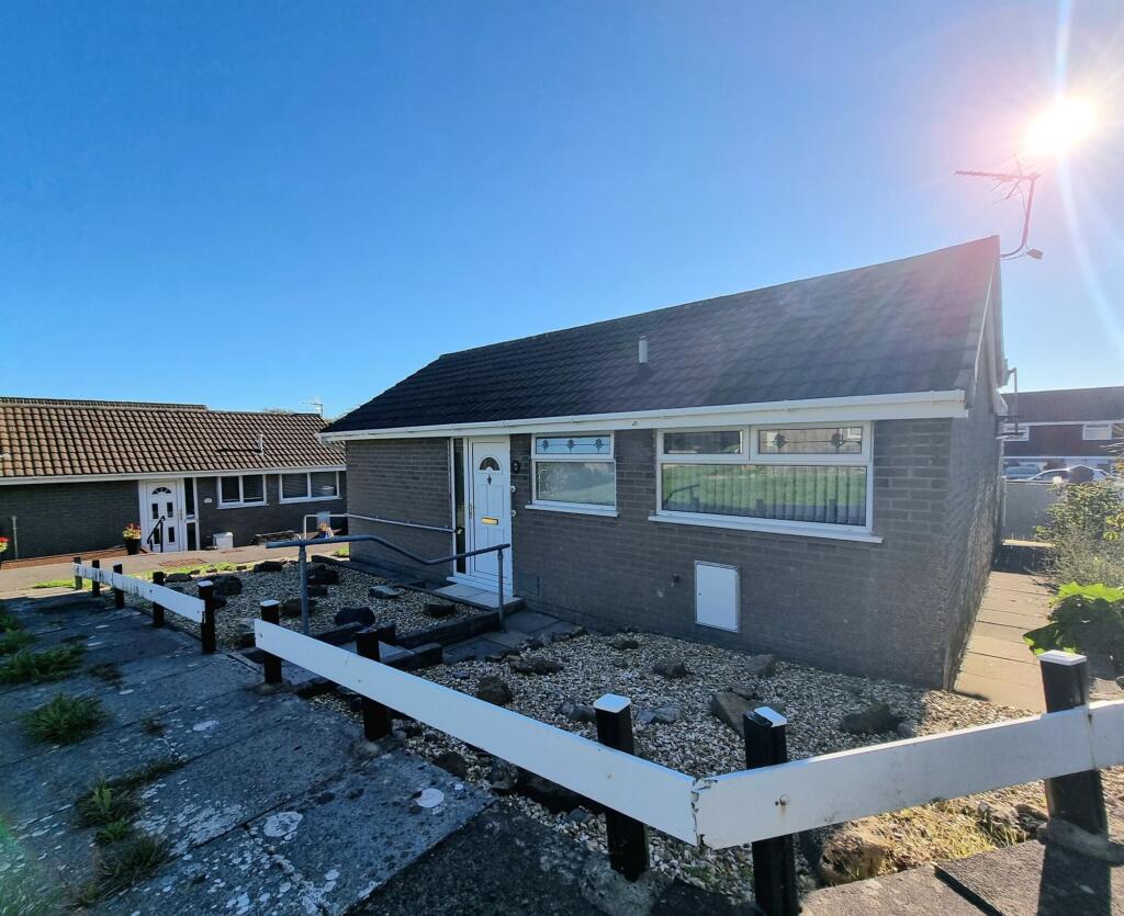 Main image of property: Trem-Y-Mor, Brackla, CF31