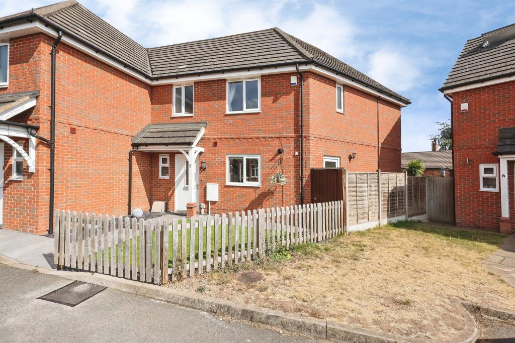 Main image of property: Broom Close, Castle Bromwich, BIRMINGHAM