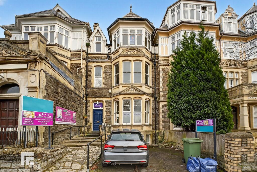 Main image of property: Second Floor Front Office, Plymouth Road, Penarth. CF64 3DH