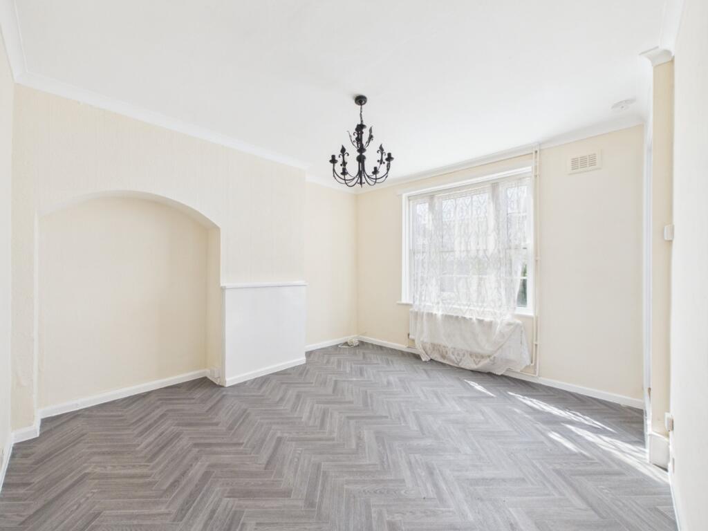 Main image of property: Keedonwood Road