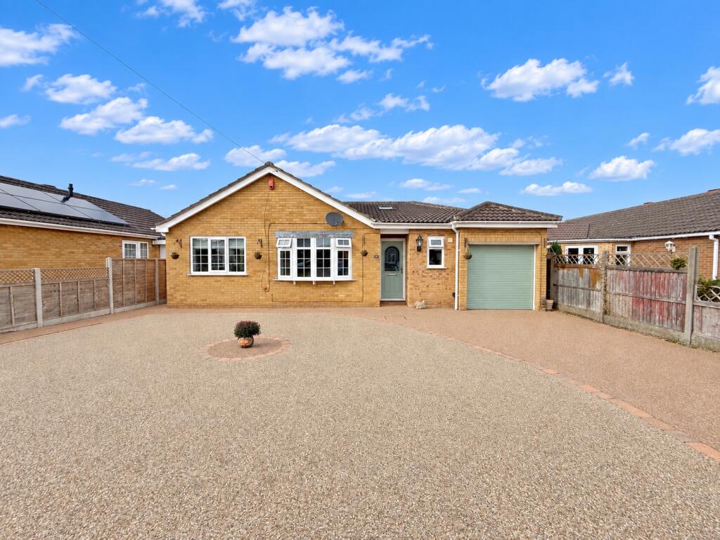 Main image of property: Earlsfield, Lincoln, LN4