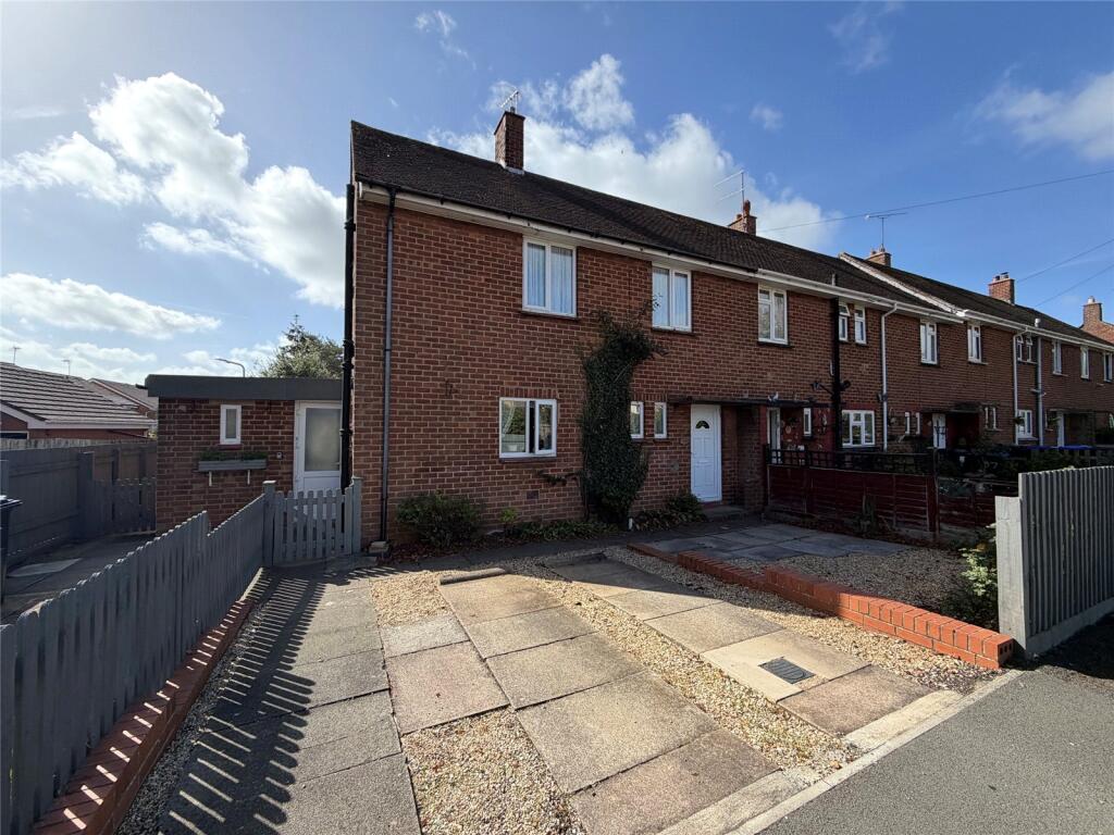 Main image of property: Byfield Road, WOODFORD HALSE, Northamptonshire, NN11