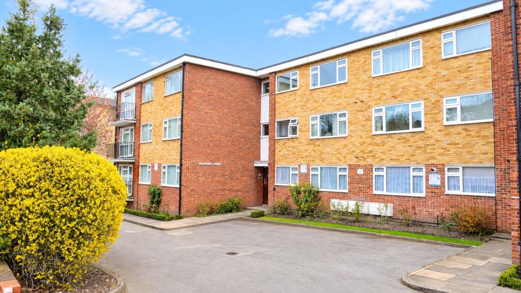 Main image of property: Beaufort Court, Somerset Road, New Barnet, EN5
