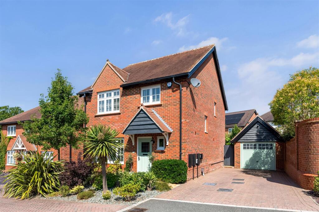 Main image of property: Lawrence Place, Waterlooville