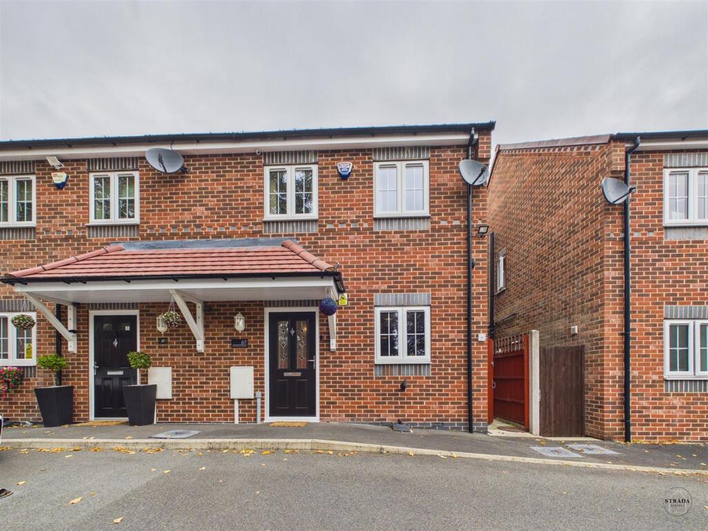 Main image of property: Boythorpe Crescent, Chesterfield