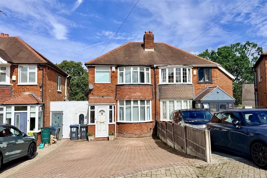 Main image of property: 24, Brookmans Avenue, Birmingham, B32 2SL
