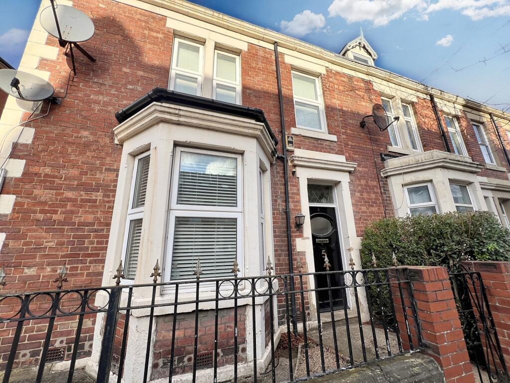 Main image of property: Roxburgh Place, Heaton, Newcastle upon Tyne, Tyne and Wear, NE6 5HU
