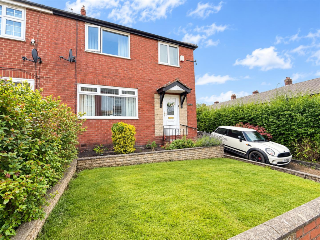 Main image of property: Top Street, Greenacres, Oldham