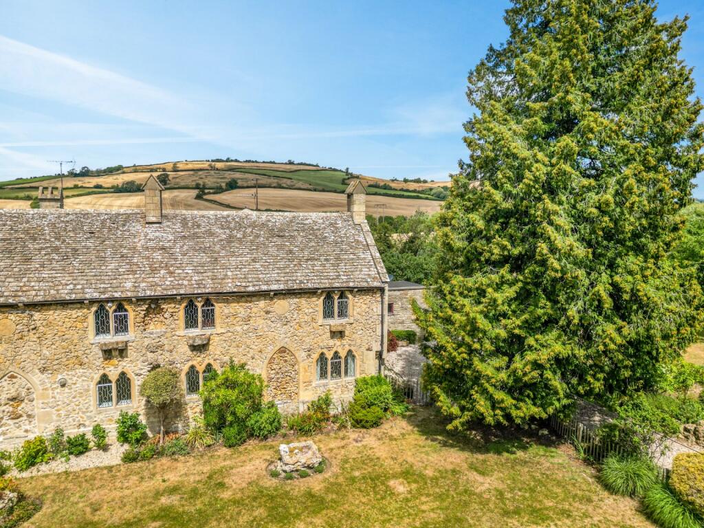Main image of property: Gretton Road, Gotherington, Cheltenham, Gloucestershire, GL52