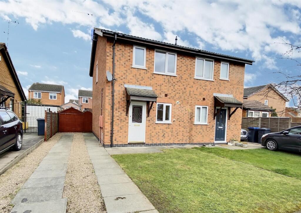 Main image of property: Freswick Close, Hinckley