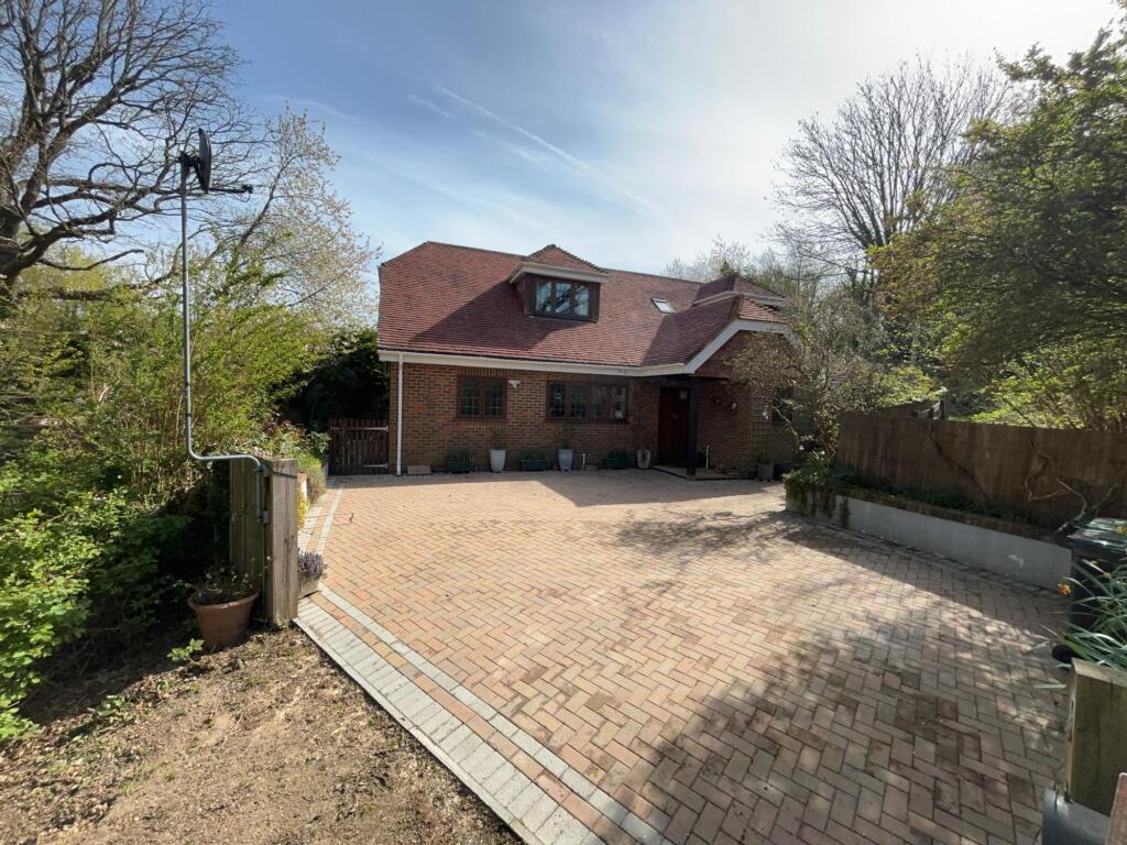Main image of property: London Road, Battle, TN33