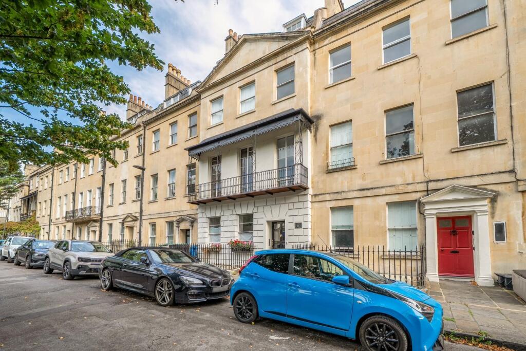 Main image of property: 16 Kensington Place, Bath