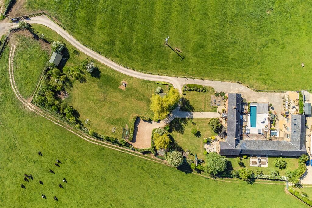 Main image of property: Lenborough, Buckingham, MK18