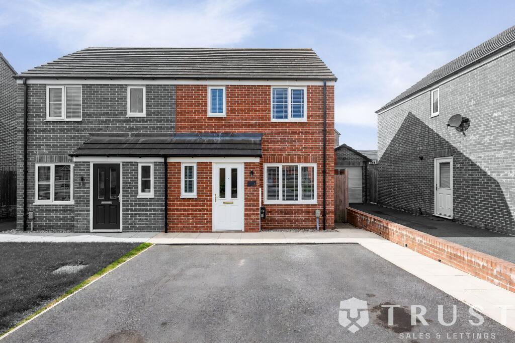 Main image of property: Kingfisher Way, Dewsbury, WF12