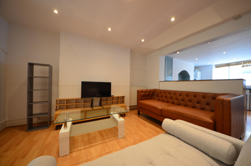 Main image of property: Offord Road, Islington, N1