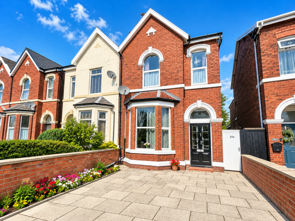 Main image of property: Hart Street, Southport
