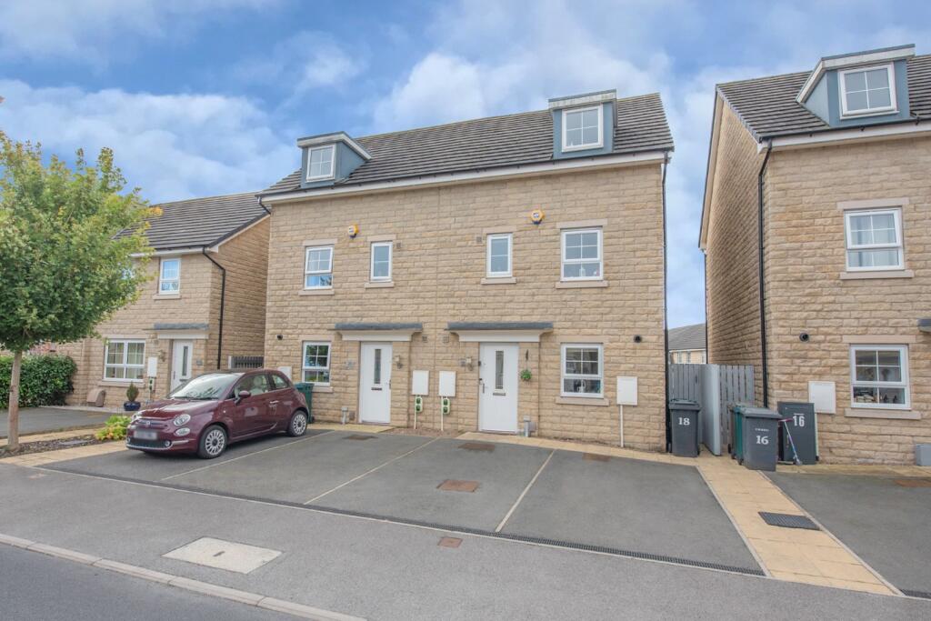 Main image of property: 18 Stephenson Drive, Silsden, BD20 0FU
