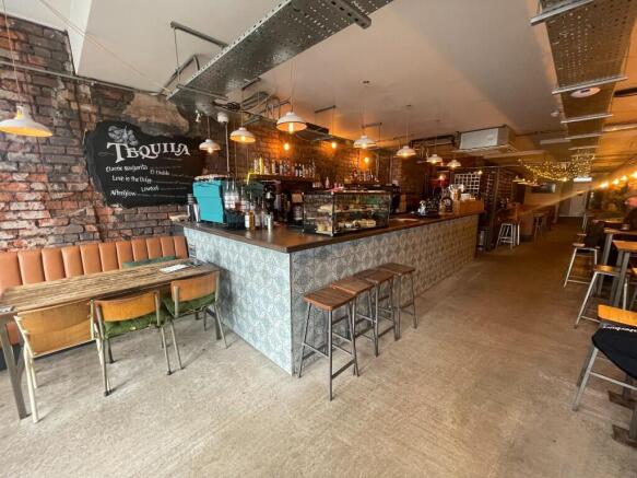 Internal bar