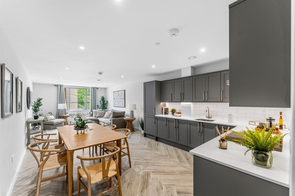 Main image of property: Fallsbrook Road, London
