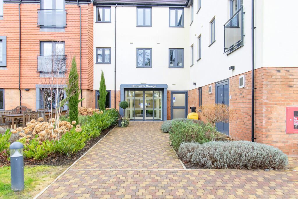Main image of property: Cop Lane, Penwortham
