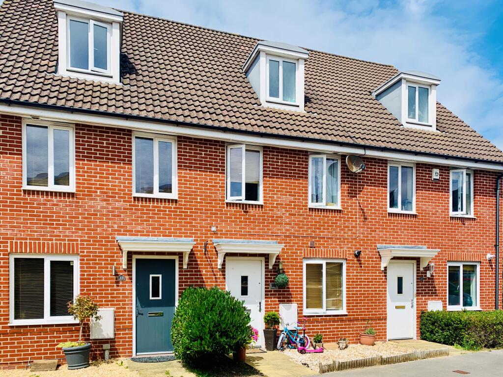 Main image of property: Jackson's Road, Hedge End, Southampton, SO30