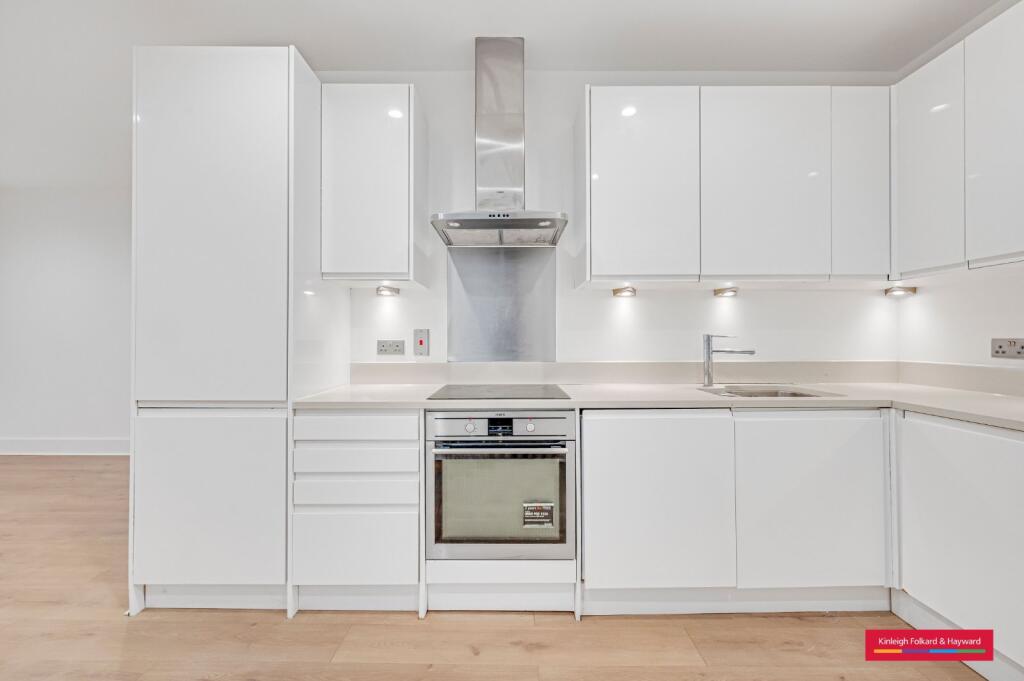 Main image of property: London Road, Enfield, EN2