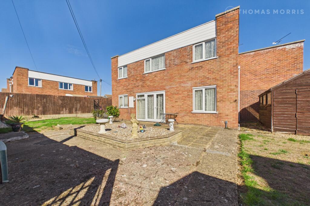 Main image of property: Ireton Close, Eynesbury, St. Neots, Cambridgeshire, PE19
