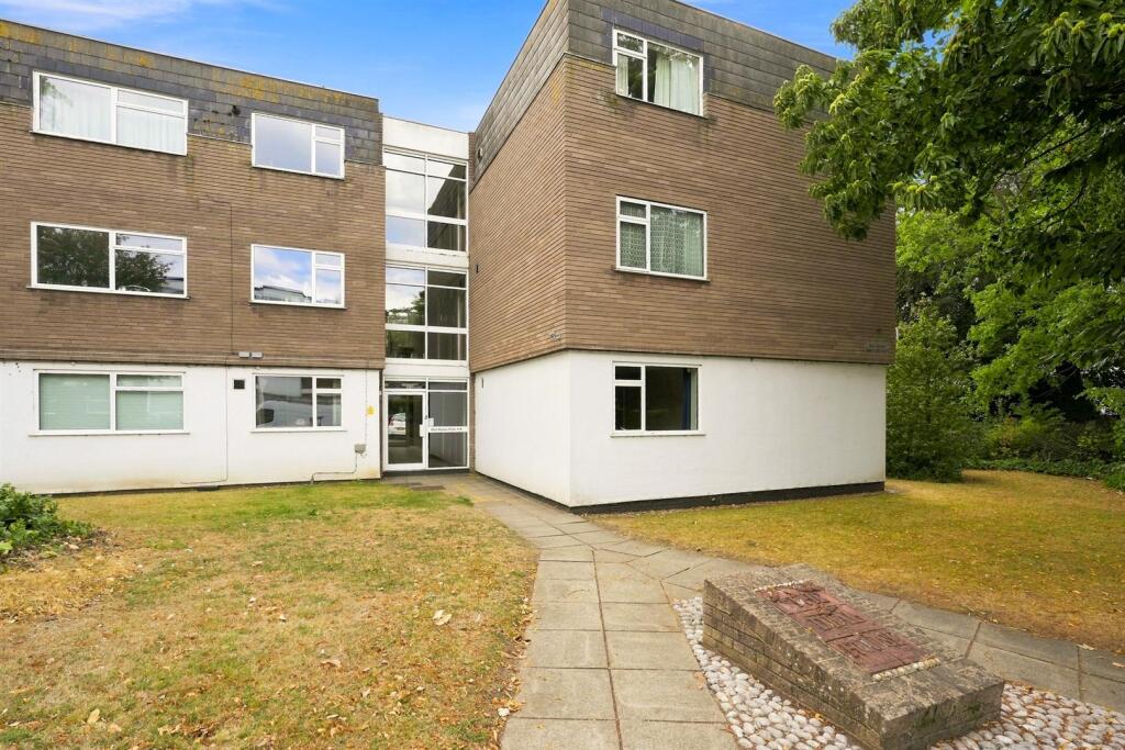 Main image of property: Ipswich Road, Norwich, NR2