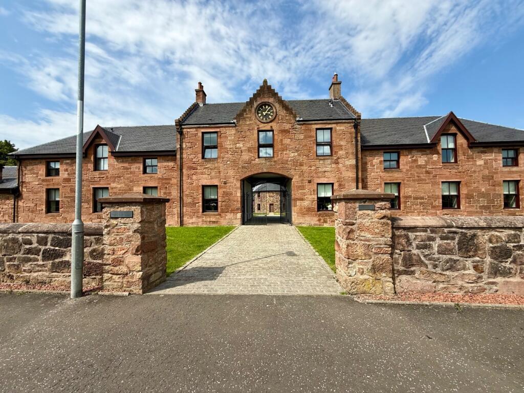 Main image of property: Home Farm Court, Drumpellier, Glasgow, ML5 1RW
