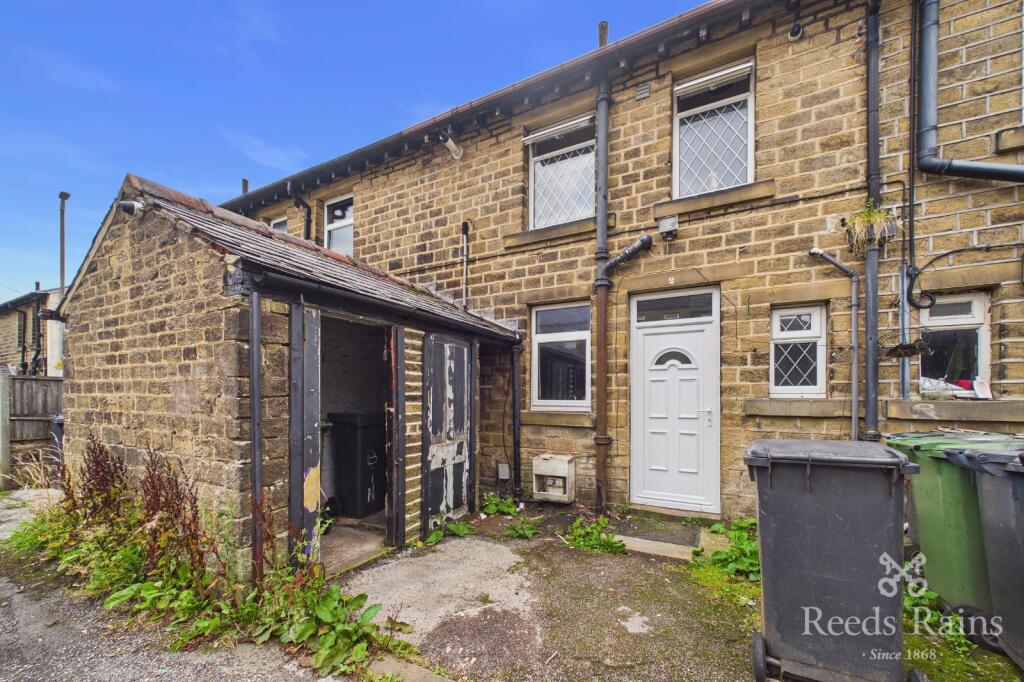 Main image of property: Broadlands, Meltham, Holmfirth, West Yorkshire, HD9
