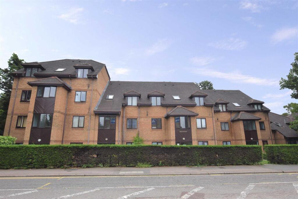 Main image of property: Savanna Court, Watford
