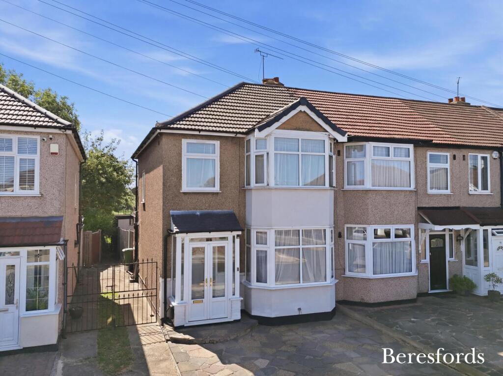 Main image of property: Amery Gardens, Gidea Park, RM2
